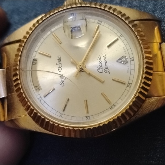 Sergio Valente Gold Classic Presidential Watch - Picture 2 of 8